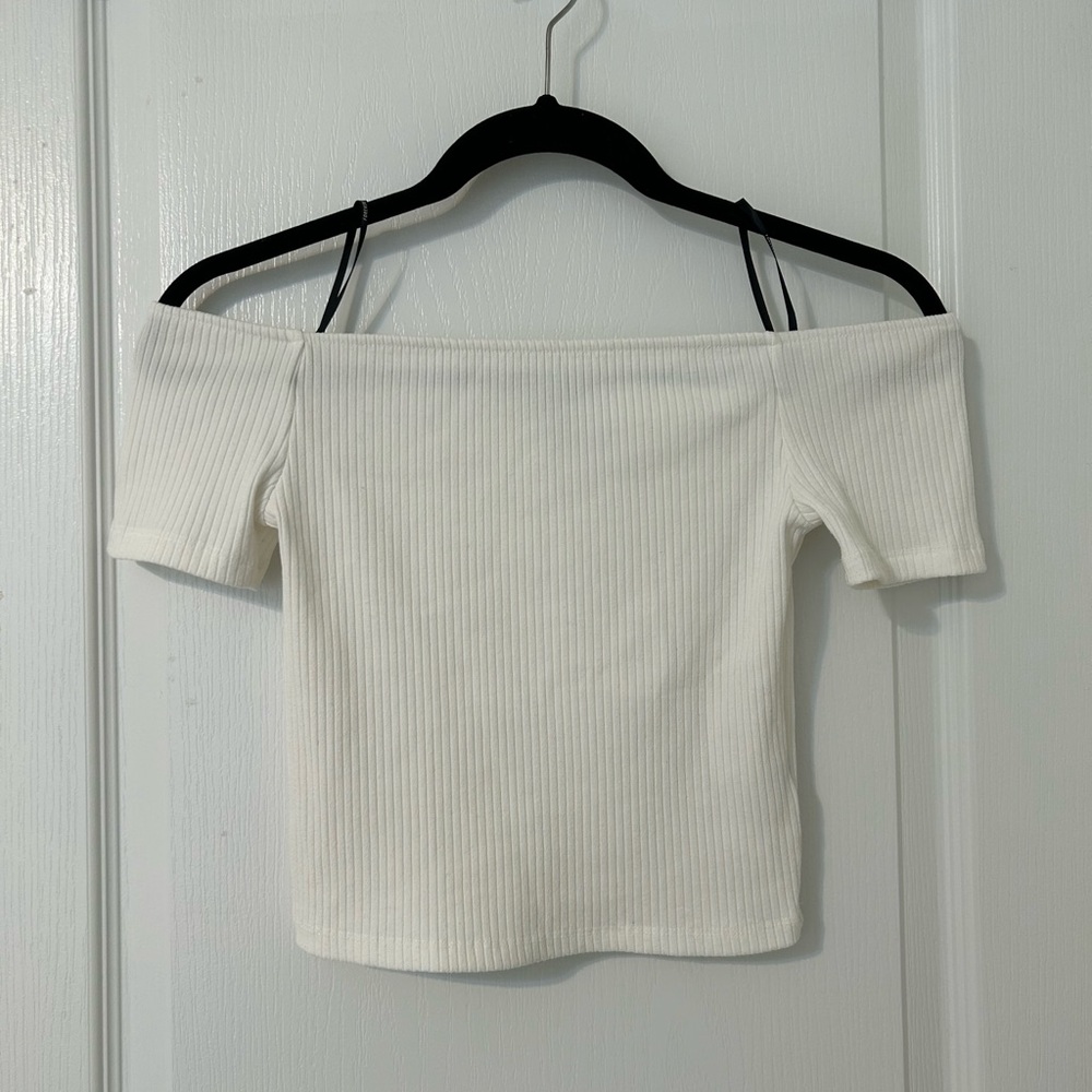 White ribbed off the shoulder top!